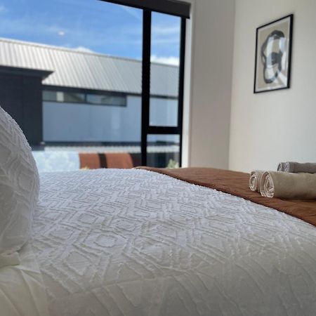 Luxury 2 Bedroom Townhouse Opposite Merivale Mall 크라이스트처치 외부 사진