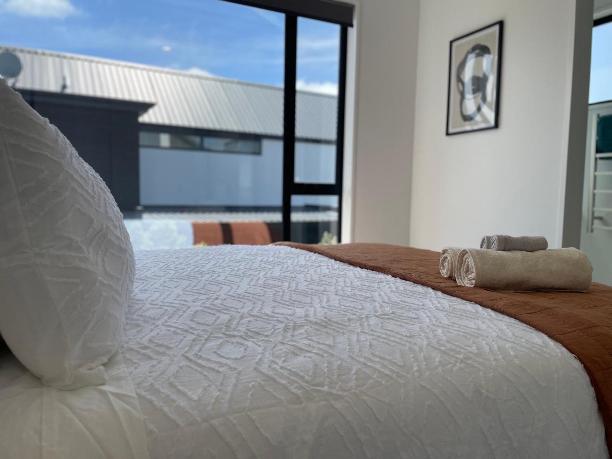 Luxury 2 Bedroom Townhouse Opposite Merivale Mall 크라이스트처치 외부 사진