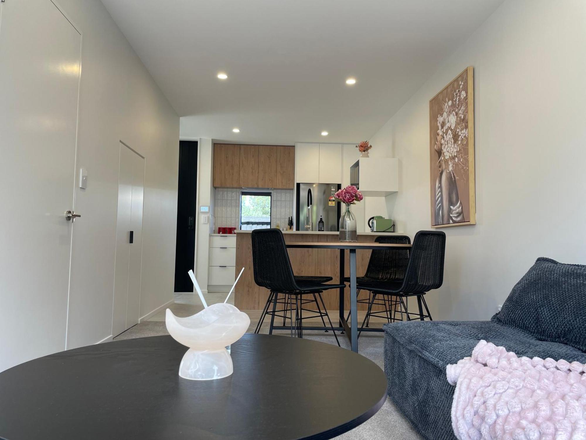 Luxury 2 Bedroom Townhouse Opposite Merivale Mall 크라이스트처치 외부 사진