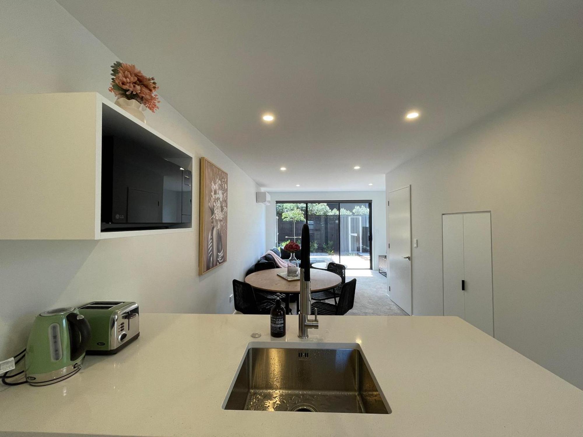Luxury 2 Bedroom Townhouse Opposite Merivale Mall 크라이스트처치 외부 사진