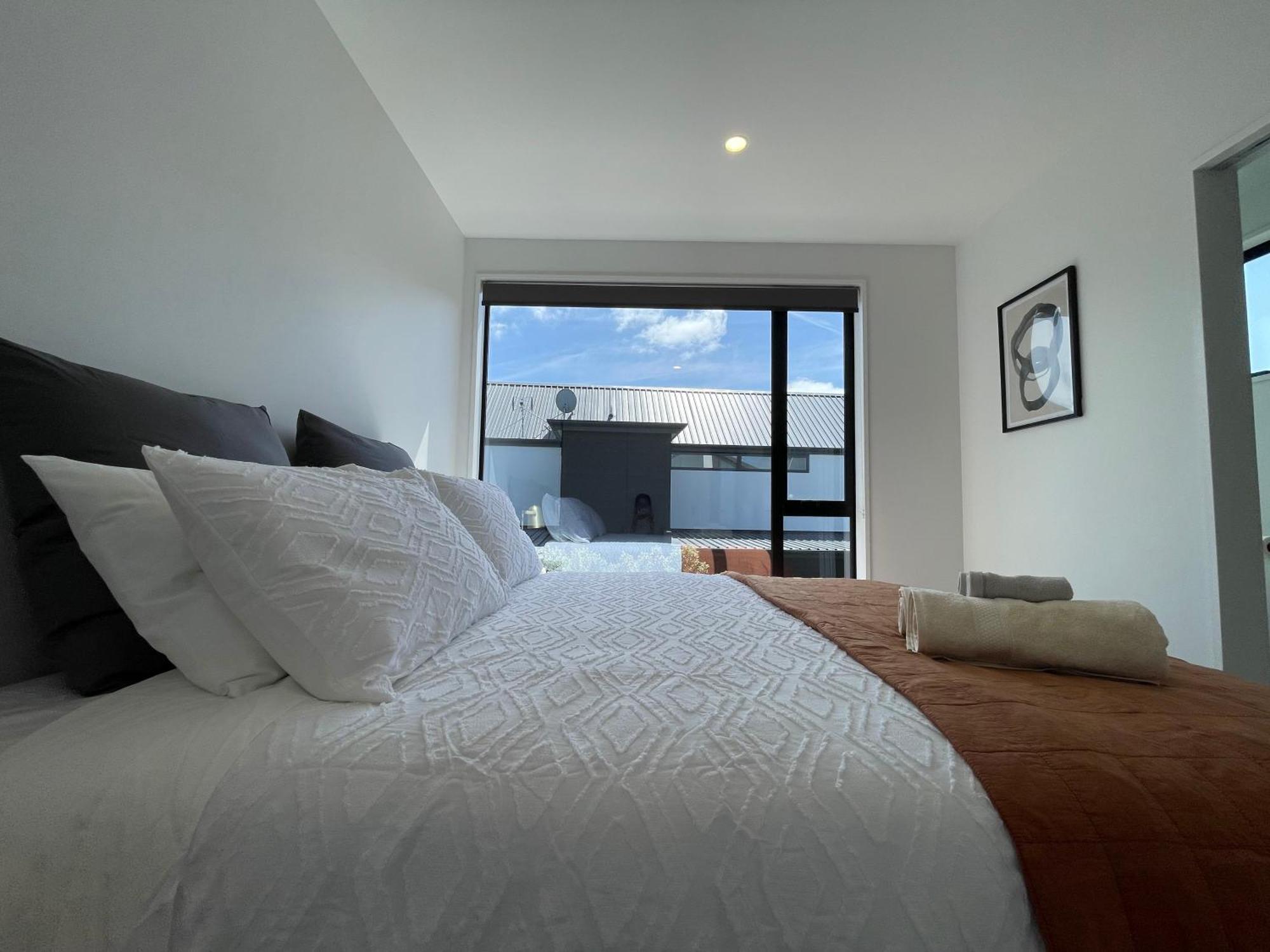 Luxury 2 Bedroom Townhouse Opposite Merivale Mall 크라이스트처치 외부 사진