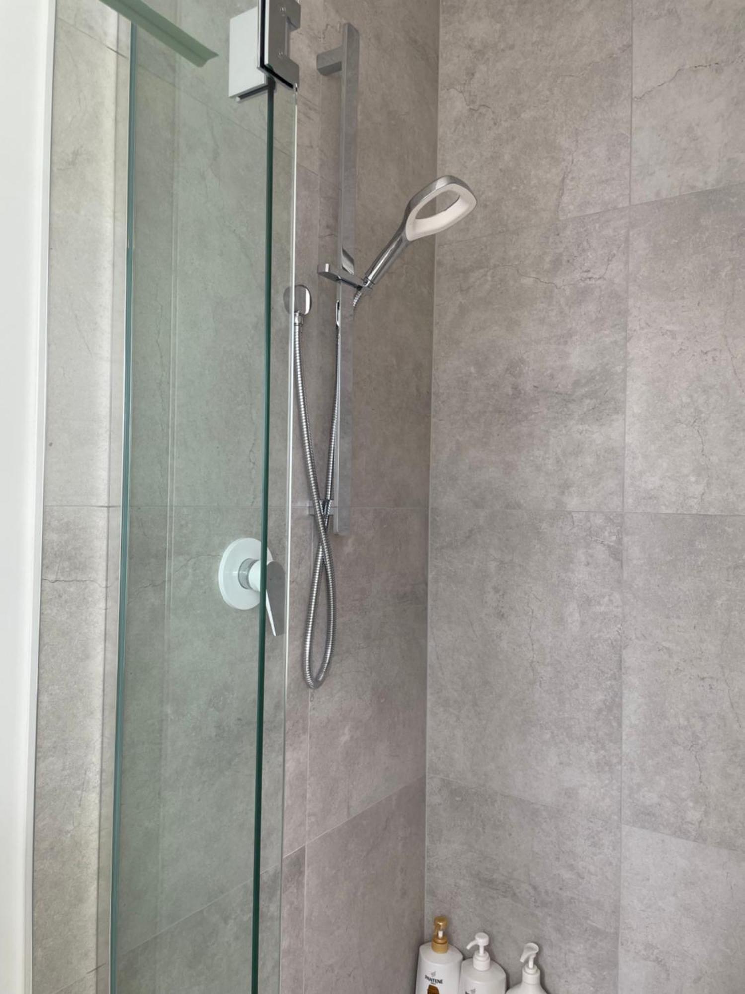 Luxury 2 Bedroom Townhouse Opposite Merivale Mall 크라이스트처치 외부 사진